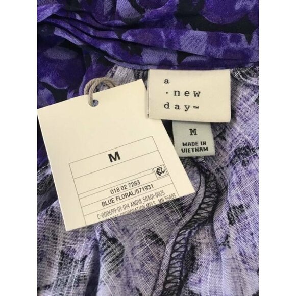 A New Day Top Size Medium Purple Floral Tunic New - Picture 5 of 6